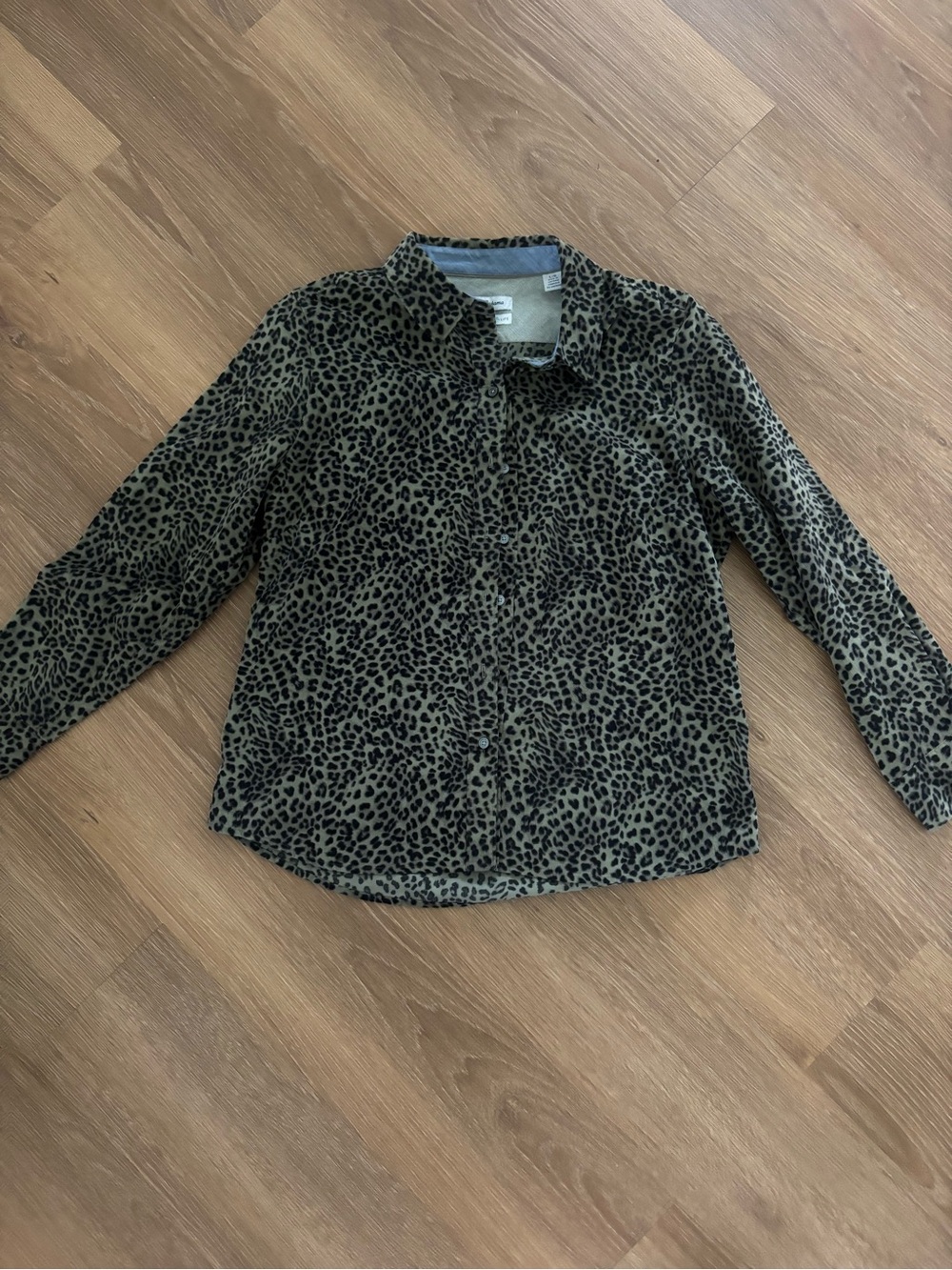 Tommy Bahama Button Up